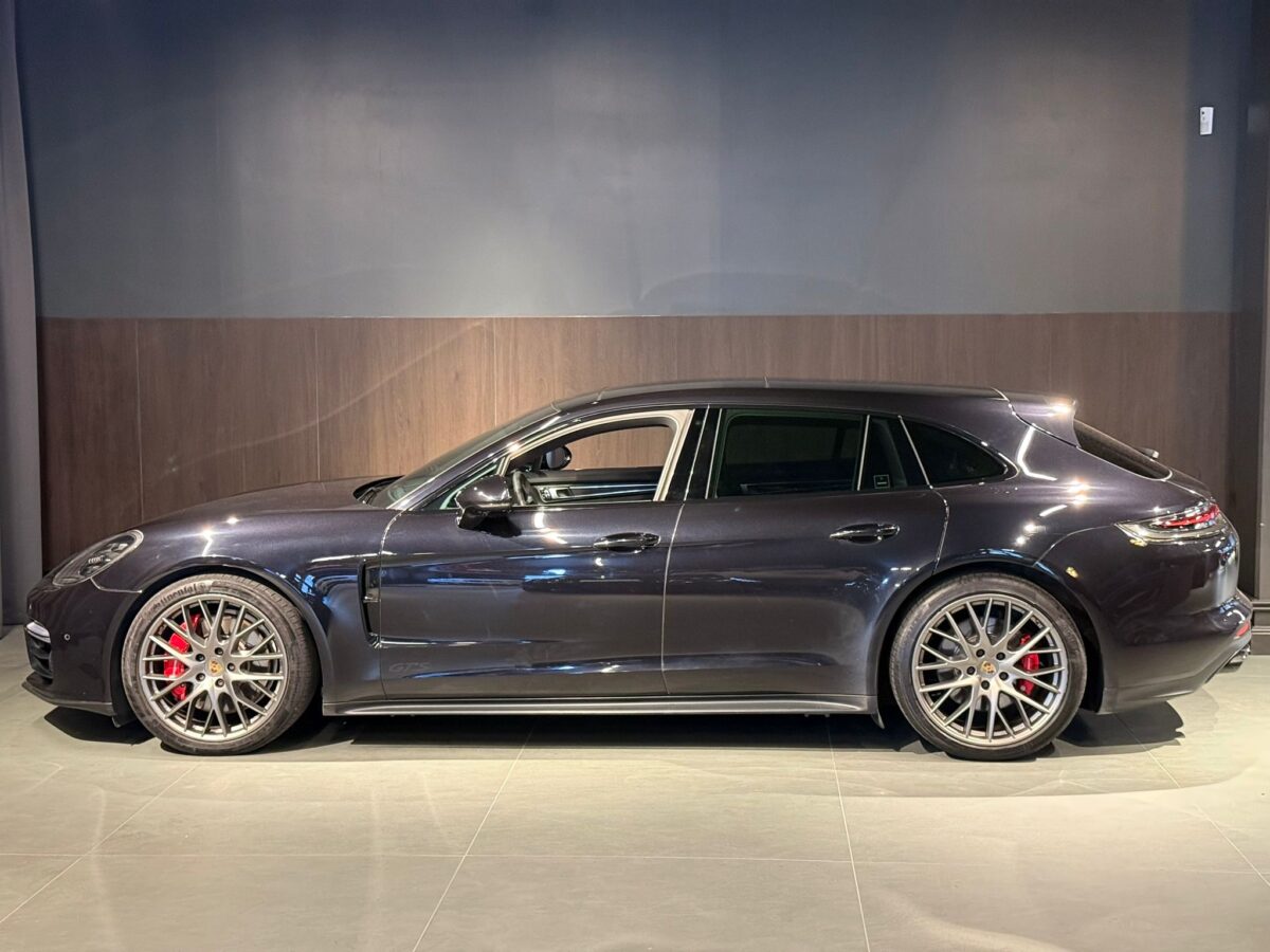 Porsche Panamera GTS